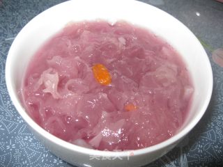 天嗖地一下子就冷了 给自己熬份紫薯银耳汤 慰劳慰劳自己吧的做法