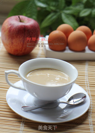 上班女性的秋冬养生必选----阿胶牛奶的做法