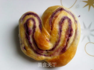 紫薯心形面包