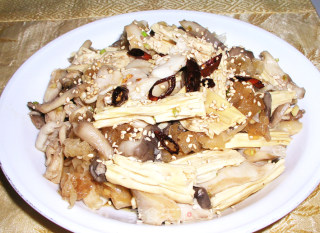 “蘑”力“食”足—什菌拌腐竹的做法