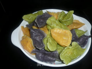 多彩饺子