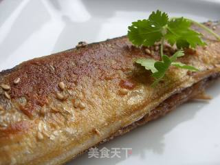 干煎秋刀鱼的做法
