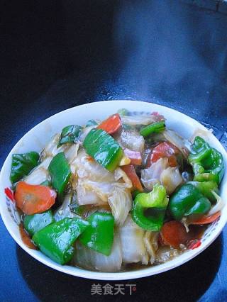 家常小炒---【胡萝卜青椒白菜片】的做法