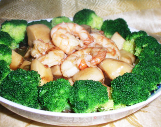 “ 蘑”力“食”足—鲜菌扣虾仁的做法