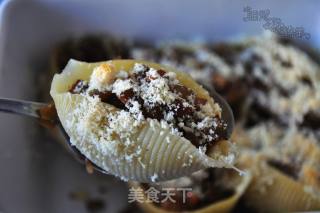 忙里偷闲做午餐 – 满载芹菜香干的小船面（Conchiglie）的做法