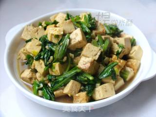 [生活的另一种滋味]清爽，清甜——油麦菜炖豆腐的做法