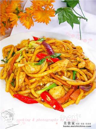 回忆还记得 ~~ 来碗乌冬面@@黑椒猪肉炒乌冬面的做法