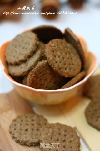 口感独特健康营养的----消化饼干的做法