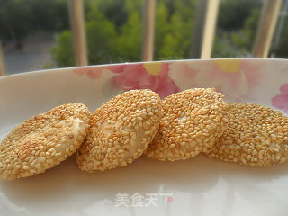芝麻糯米饼的做法