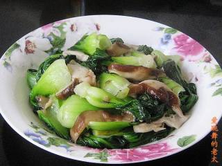 香菇炒青菜的做法