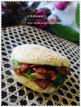 【营养早餐】红乳烧肉夹饼