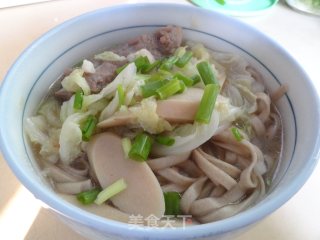 排骨白菜葱香面的做法