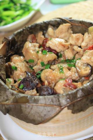 【冬菇枣杞荷香鸡】 鲜得掉眉毛又营养齐全的鸡肉吃法的做法