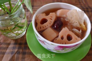 养颜莲藕糖水
