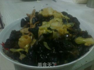 简单清淡-白菜炒木耳的做法