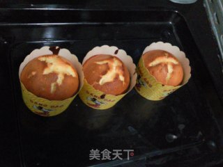 小小纸杯蛋糕带来满屋子的蛋糕香味