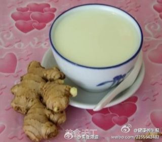 姜汁撞奶的做法