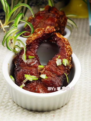 冬季养生菜---鱼肉鲜甜的美味熏鱼的做法