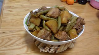 家常菜——芸豆土豆炖排骨的做法