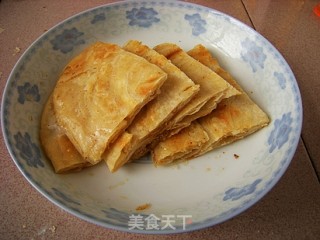 酥脆香辣千层饼的做法