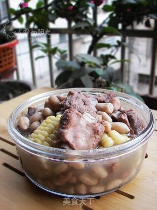 花生玉米排骨煲的做法