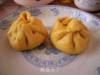 白菜馅玉米面包子