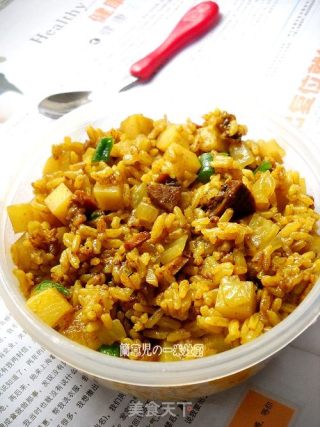 咖喱牛肉焖饭的做法