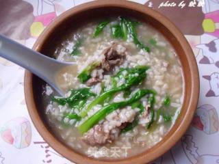 养生粥——茼蒿牛肉粥的做法