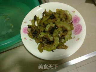 梅干菜炒苦瓜的做法