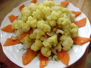 【冬季养生菜】胡萝卜炒菜花