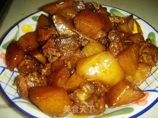 鸡腿炖萝卜的做法
