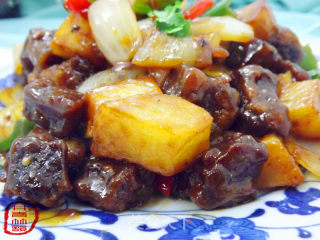 焦熘肉段的做法