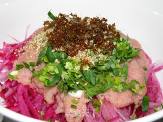 酸蚂蚁生肉拌紫萝卜的做法