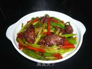 腊肠青蔬的做法