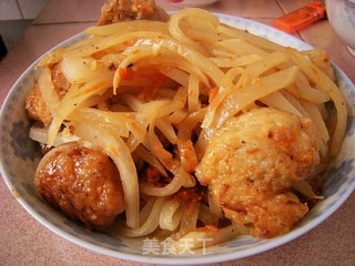 萝卜丝炒丸子的做法