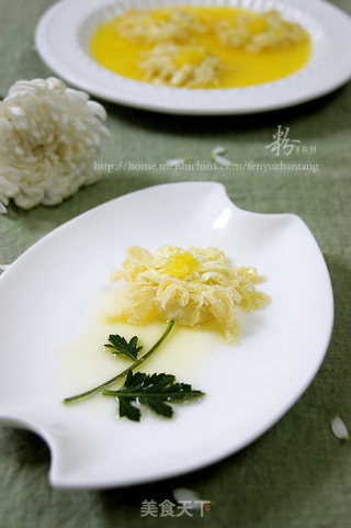 掌握四个小技巧就能做出漂亮的菊花豆腐——橙汁菊花豆腐的做法