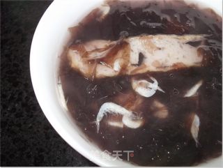 鱼片虾皮紫菜汤的做法