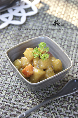一个窍诀让咖喱菜的味道更鲜活——咖喱土豆鸡丁