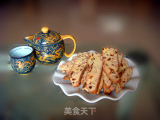 可以随意发挥的花生葡萄干小饼干的做法