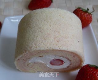 草莓蛋糕卷的做法