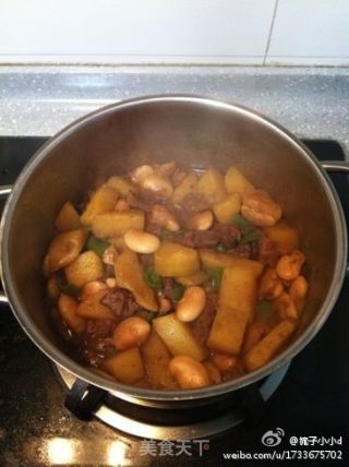 土豆烧牛腩的做法