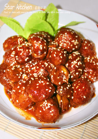 【让你吃得不腻的白肉丸子】糖醋板栗白玉丸的做法