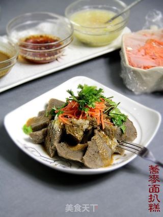老北京小吃“荞麦面扒糕”