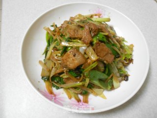 猪肉炒芹菜的做法