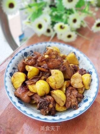 板栗烧鸡的做法