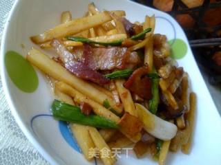 腊肉炒冬笋的做法