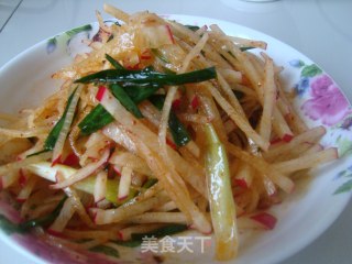 时令小菜----小葱拌萝卜