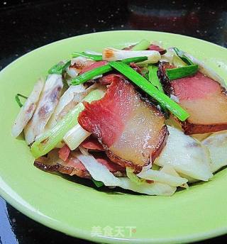 腊肉炒淮山薯的做法