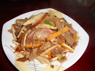 笋丝炒豆干的做法