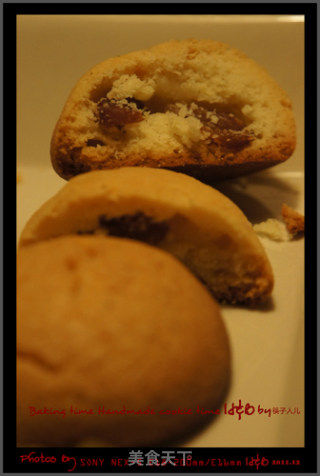 【我的烘培时间】酸酸甜甜酥酥脆脆---葡萄干、蔓越莓干夹心圆饼干的做法